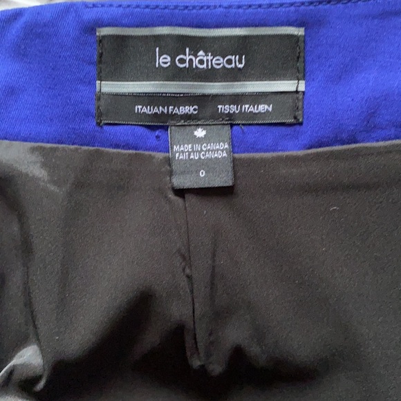 Le Chateau Blue pencil skirt in size 0. - Picture 7 of 10